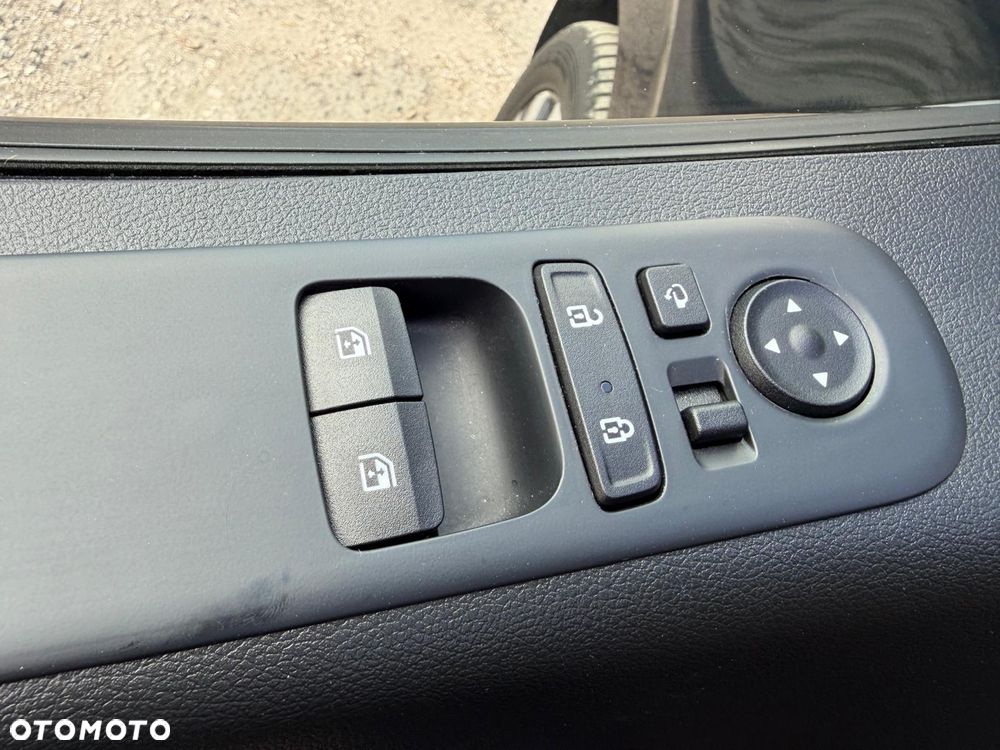 Hyundai Staria 2.2 CRDi Prime - 34