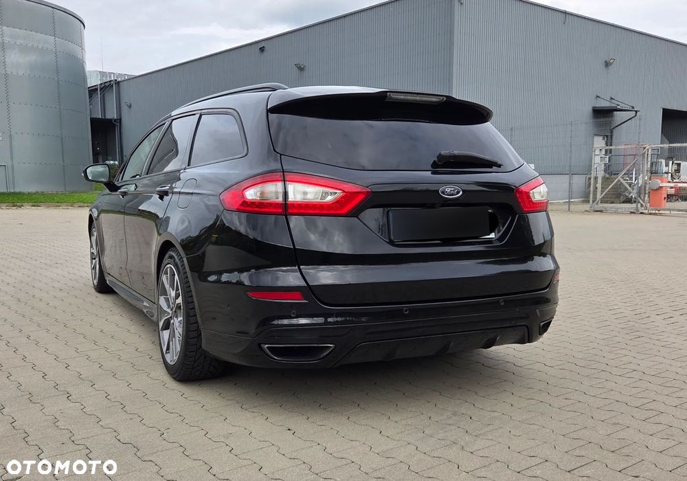Ford Mondeo 2.0 EcoBoost ST-Line - 15
