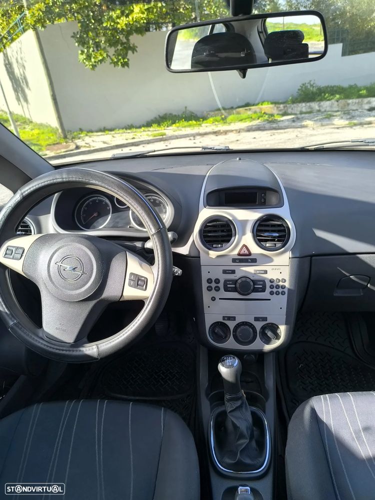 Opel Corsa - 11