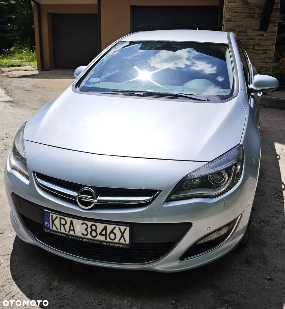 Opel Astra 1.6 CDTI Cosmo - 11