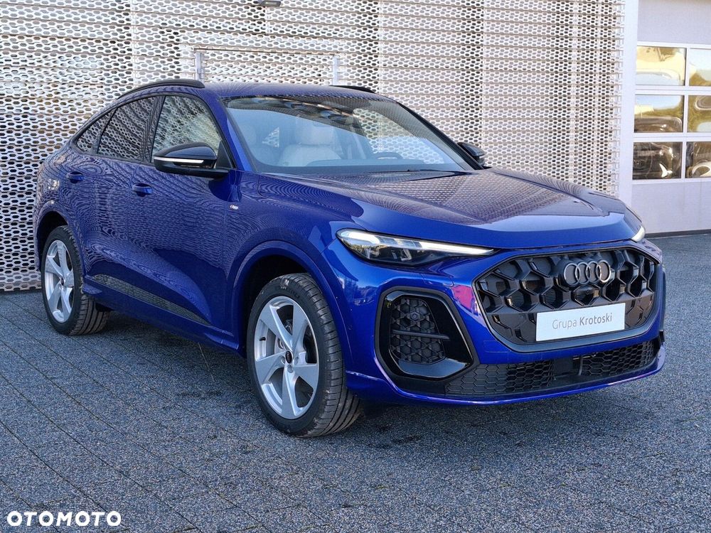 Audi Q5 Sportback - 3