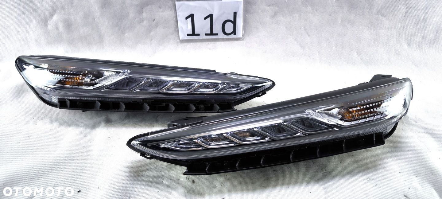 HYUNDAI KONA LED DRL DZIENNE LEWY PRAWY REFLEKTOR LAMPA D01 - 1