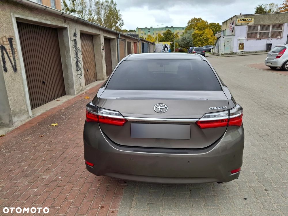 Toyota Corolla 1.6 Prestige - 8