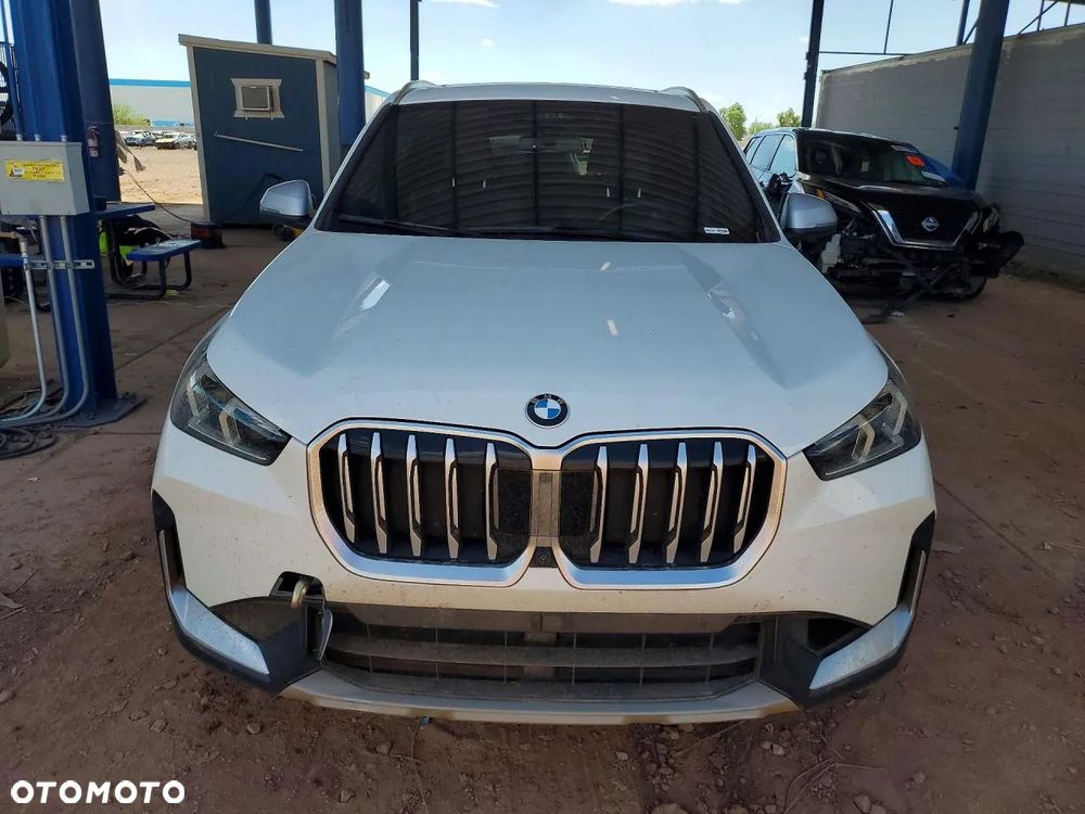 BMW X1 xDrive25i GPF Sport Line - 5
