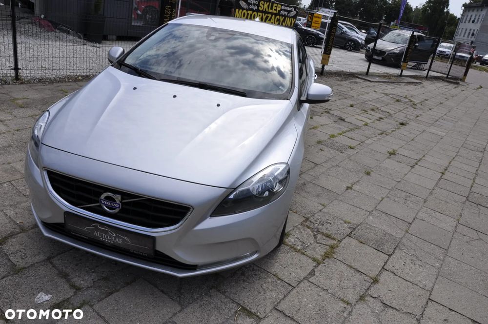 Volvo V40 D2 You - 28