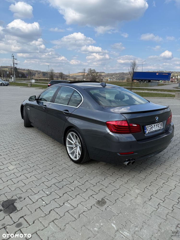 BMW Seria 5 520d Efficient Dynamics - 6