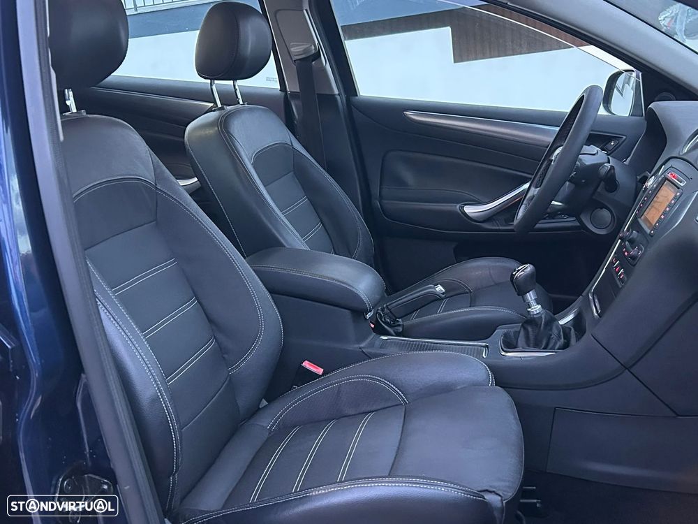 Ford Mondeo SW 1.8 TDCi Titanium - 8