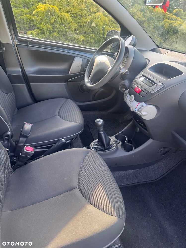 Peugeot 107 1.0 Active - 6