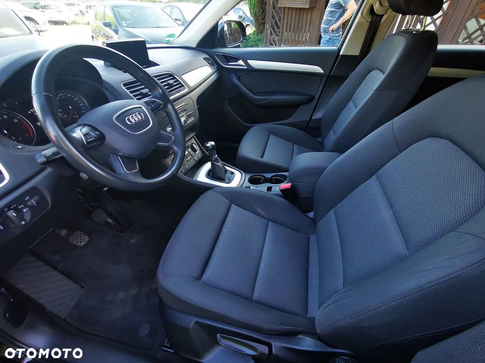 Audi Q3 1.4 TFSI Design - 10