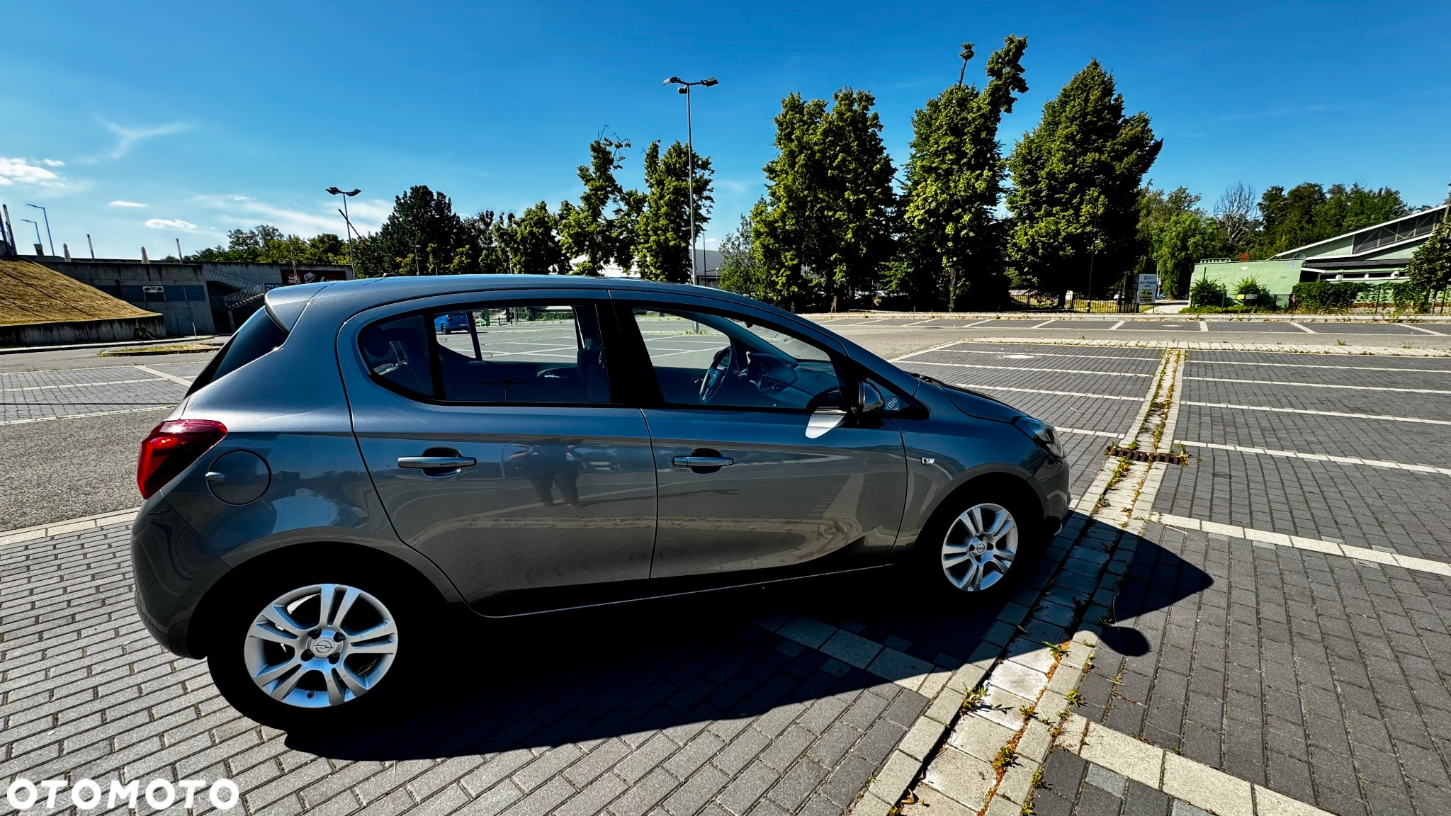 Opel Corsa 1.4 Enjoy - 2