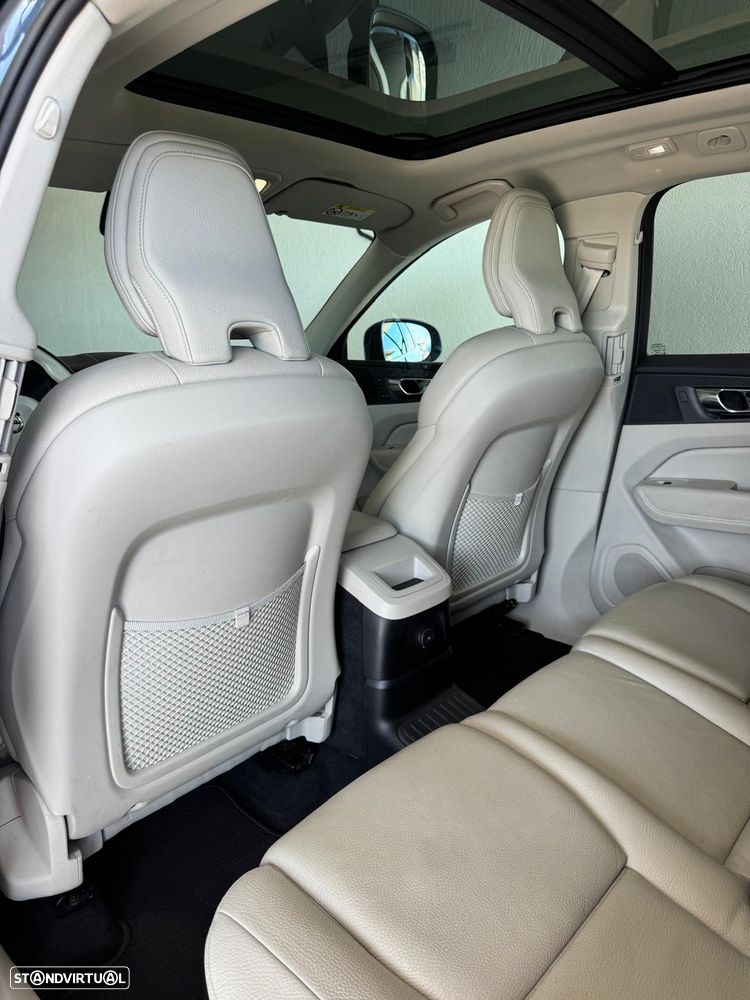 Volvo XC 60 2.0 T6 PHEV Inscription AWD - 16
