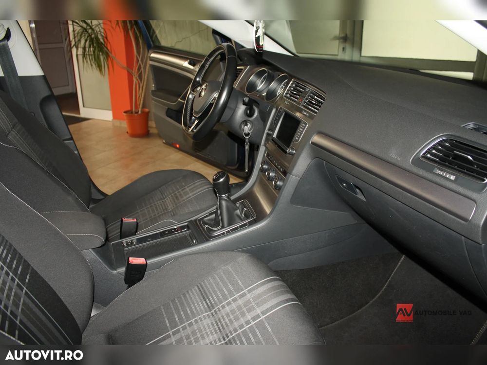Volkswagen Golf 1.4 TSI BlueMotion Technology Lounge - 5
