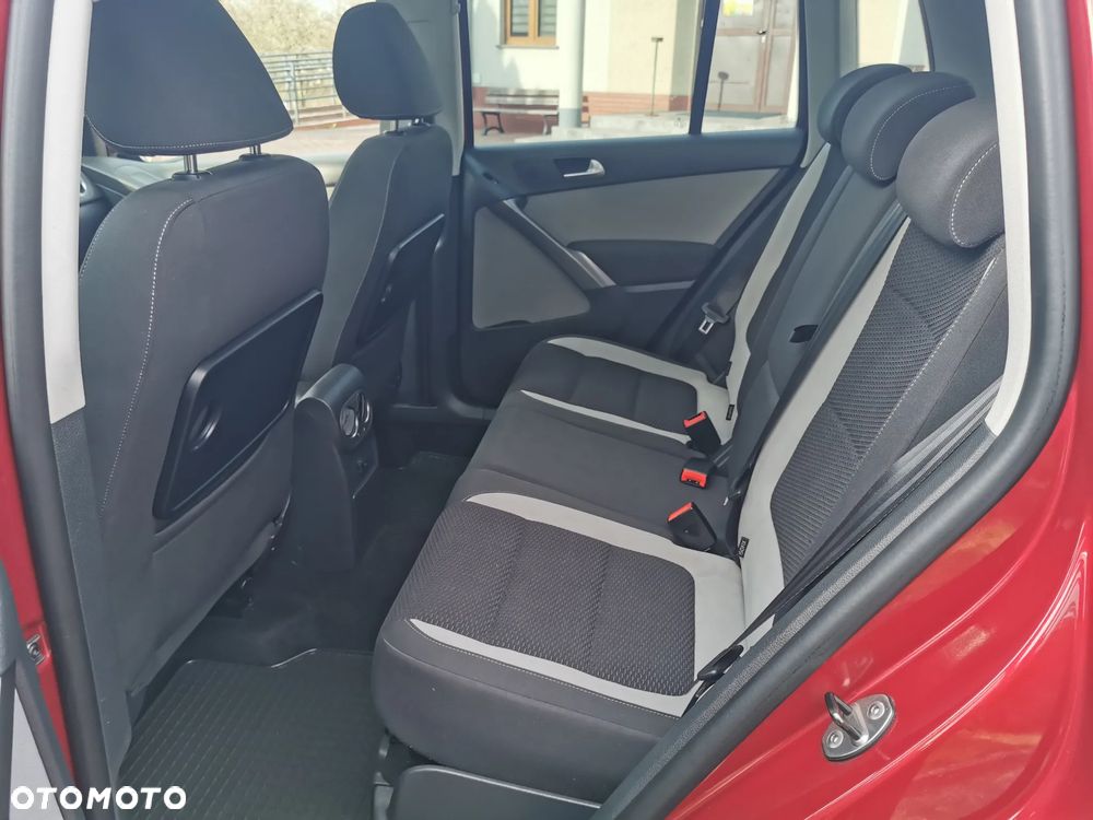 Volkswagen Tiguan 2.0 TDI DPF Trend & Fun - 16