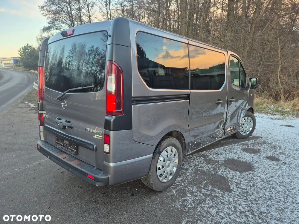 Opel Vivaro - 4