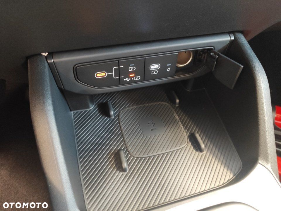 Kia K4 - 15