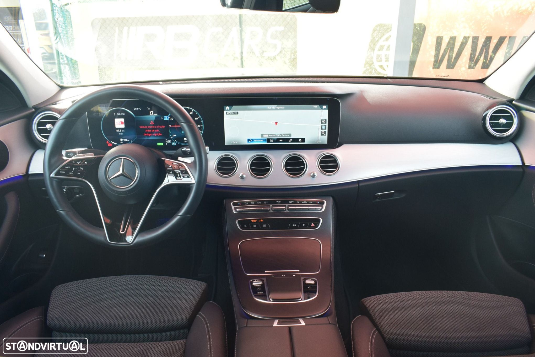 Mercedes-Benz E 300 de Avantgarde - 8