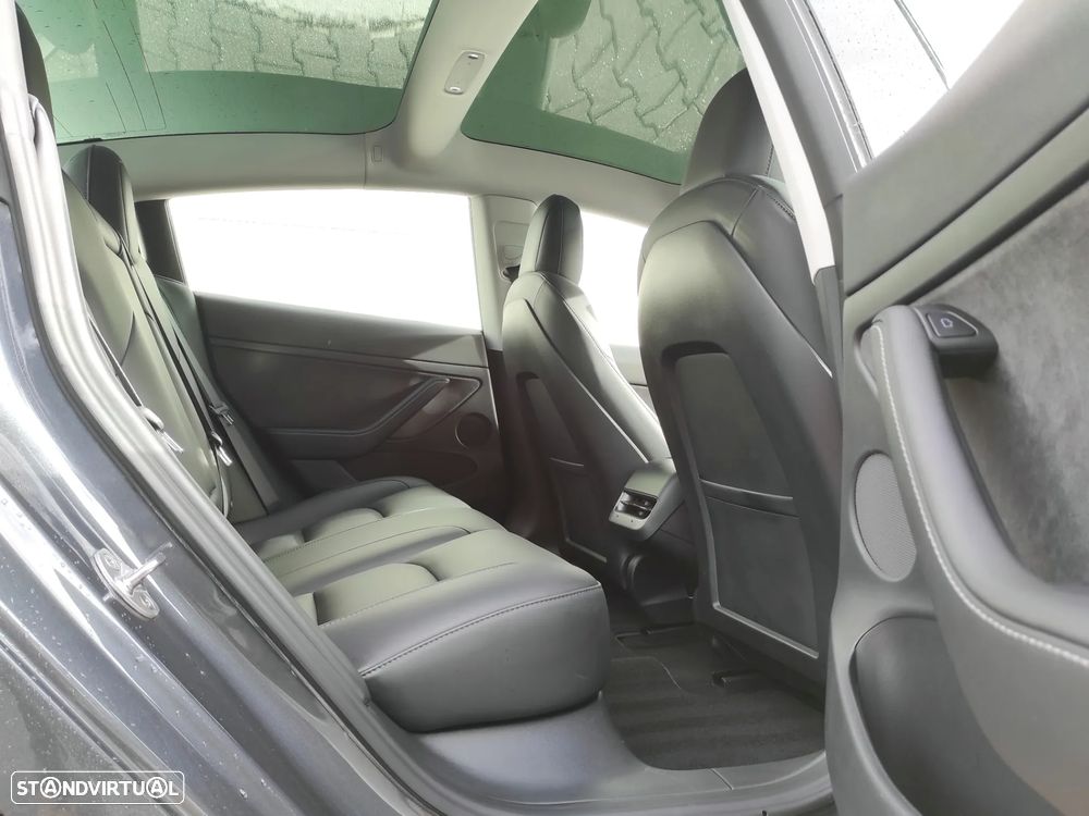 Tesla Model 3 Standard Range Plus RWD - 26