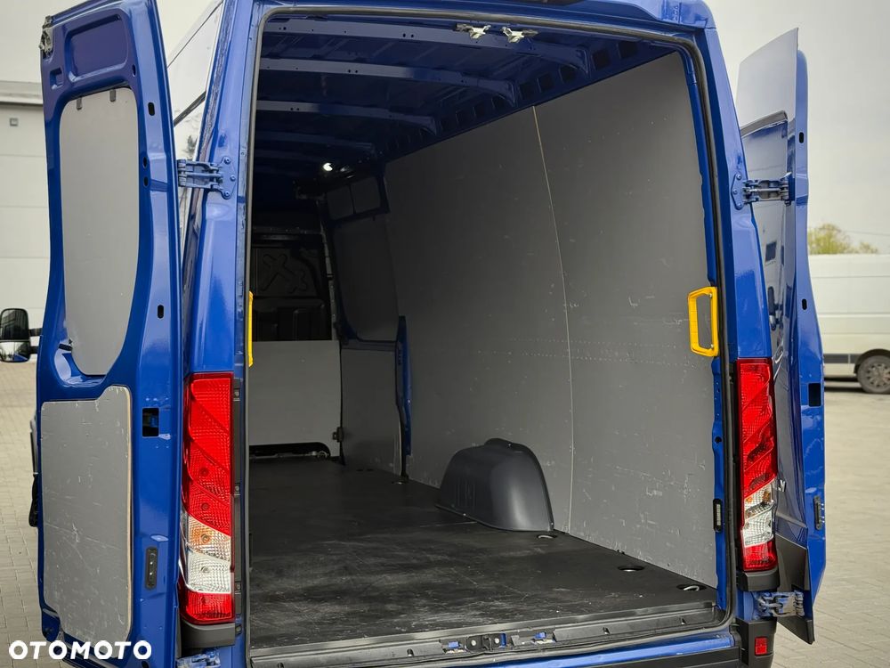 Iveco Daily 35S18 3.0 HPI 180KM / Maxi Długi L4 H2 / 2023 ROK PRODUKCJI / 154.502KM PRZEBIEG/ PNEUMATYKA / ZAREJESTROWANY W PL - 12