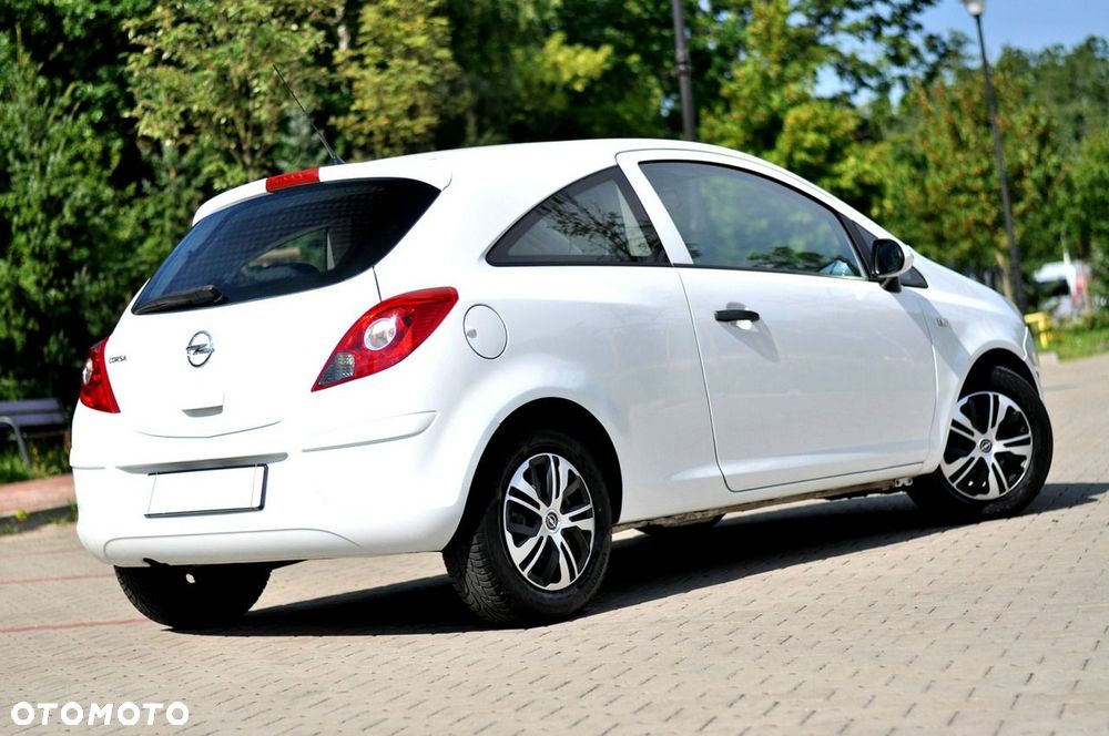 Opel Corsa - 4