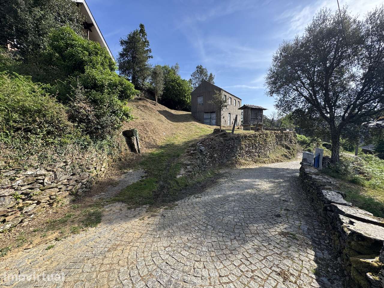 Venda de moradia e terreno no Candal, Serra da Arada - Grande imagem: 2/11