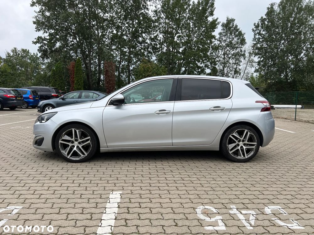 Peugeot 308 - 4
