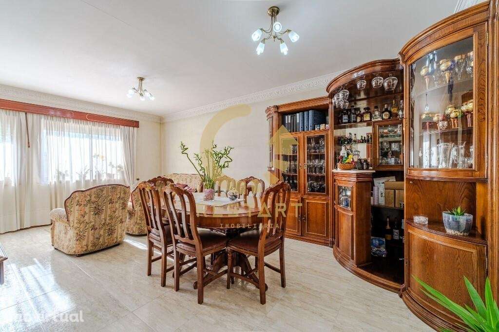 T2 em Andar/Moradia na Maia - Grande imagem: 3/31