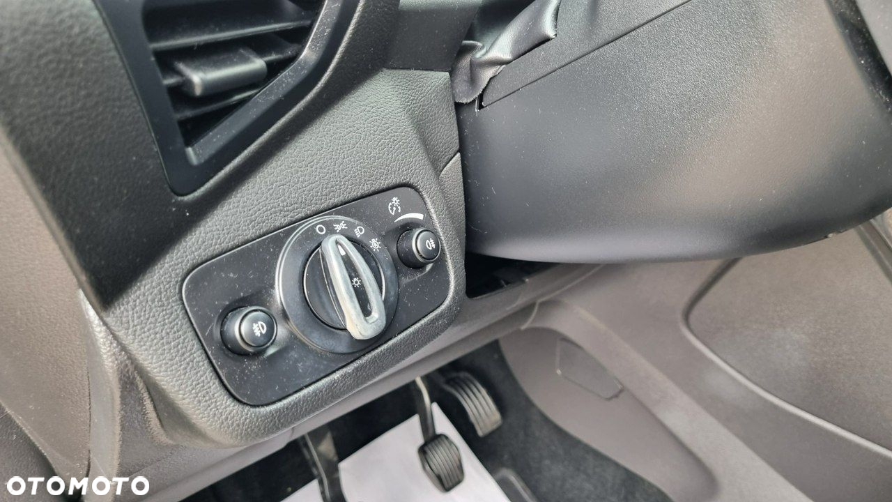 Ford Kuga - 26