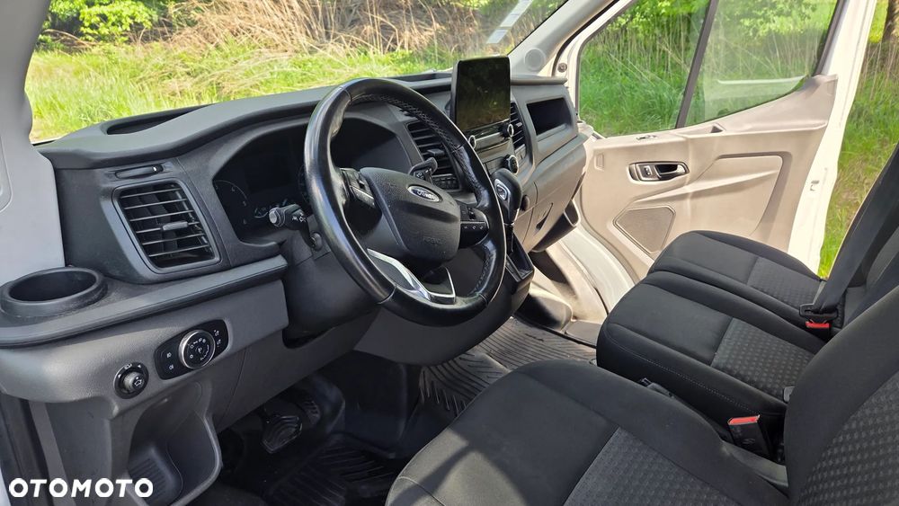Ford Transit - 24