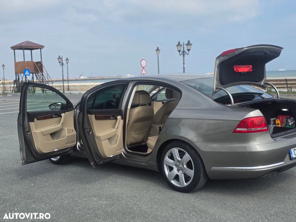 Volkswagen Passat 2.0 TDI BlueMotion Tehnology 4Motion Comfortline - 26