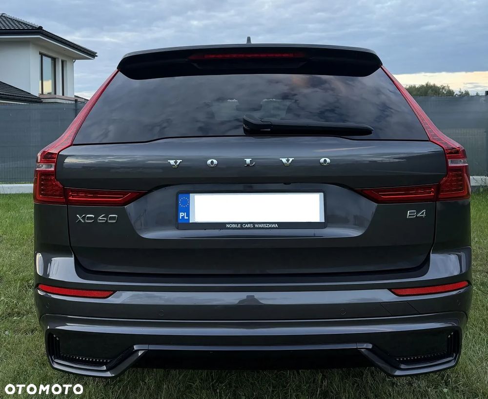 Volvo XC 60 B4 B Plus Dark - 6