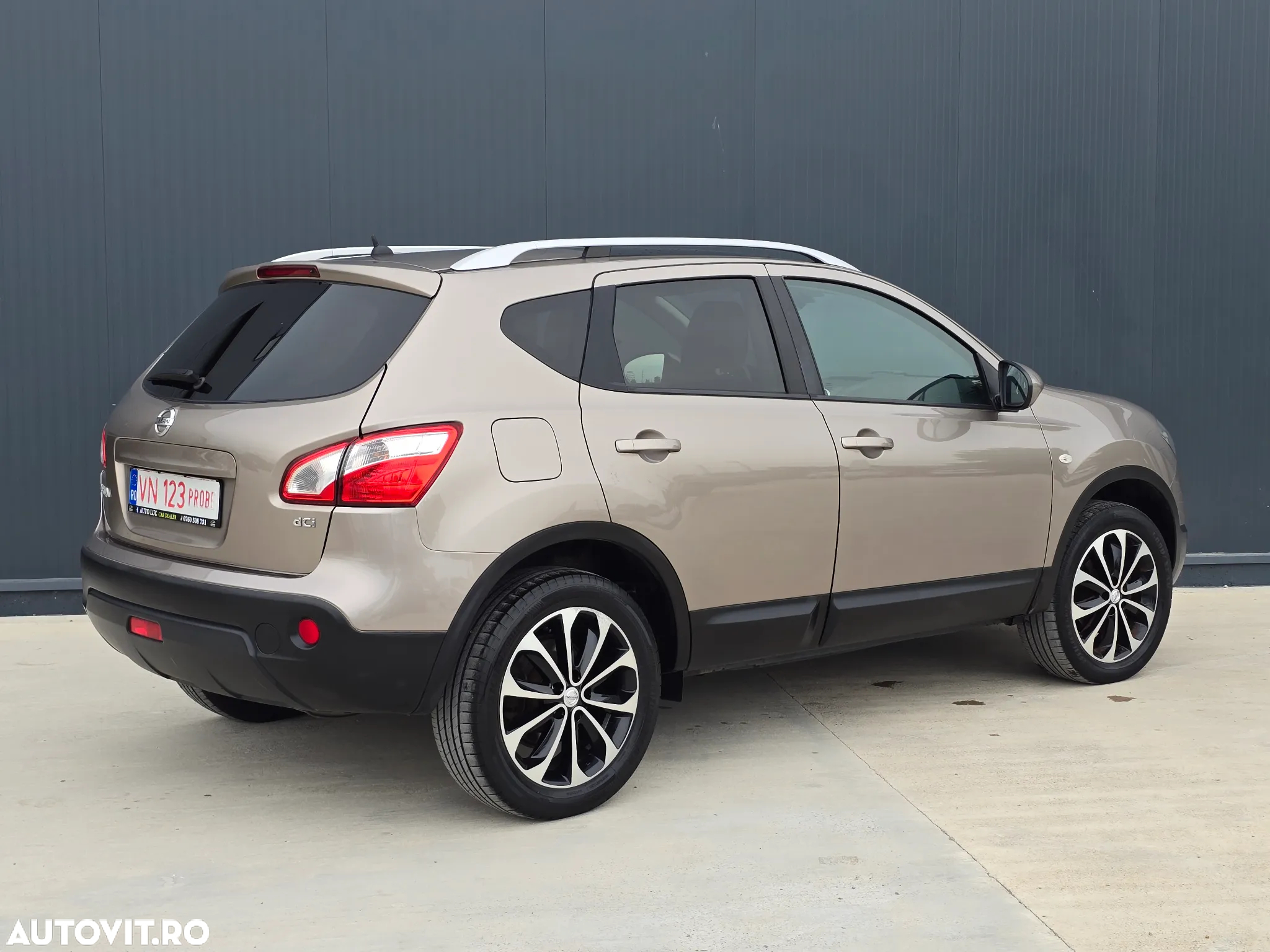 Nissan Qashqai 1.5 DCI Start/Stop Tekna - 4