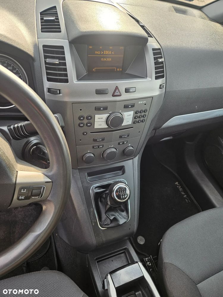 Opel Zafira 1.9 CDTI - 9