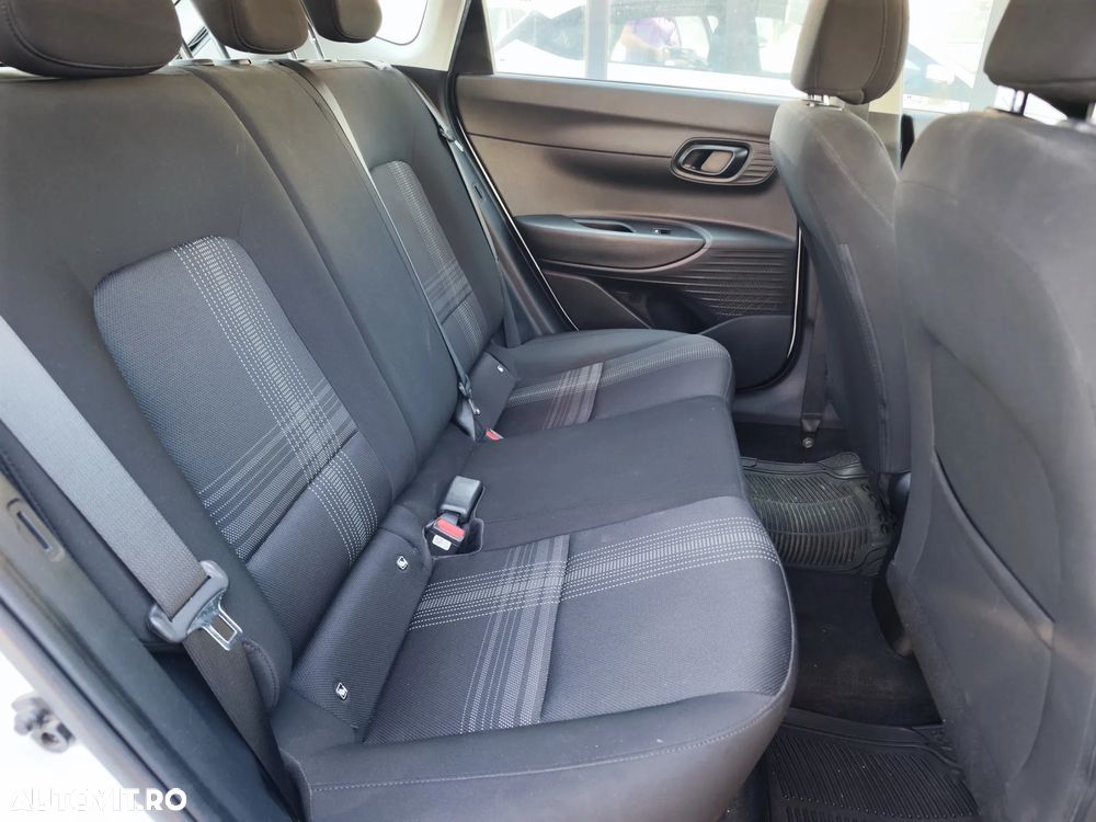 Hyundai i20 - 15