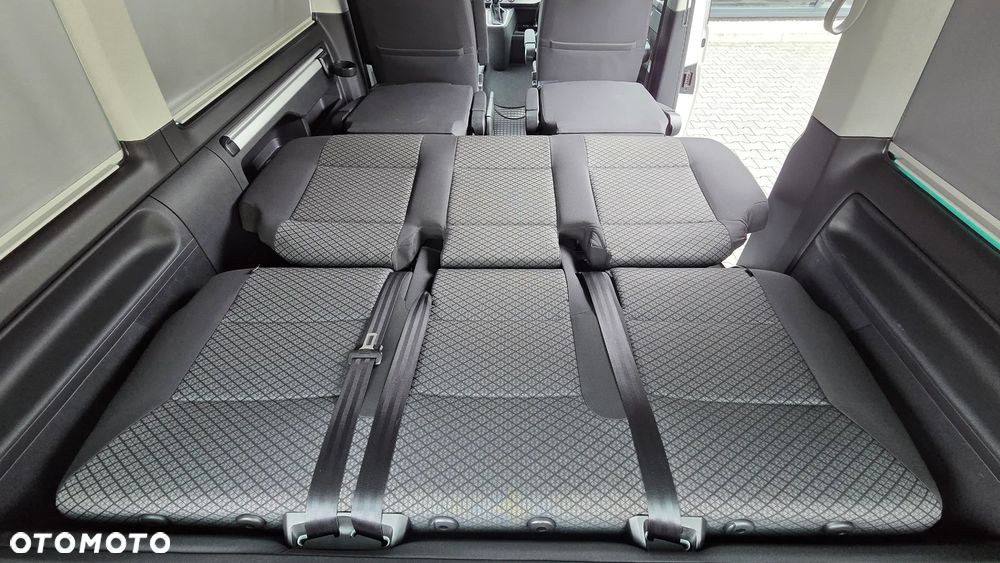 Volkswagen California - 36