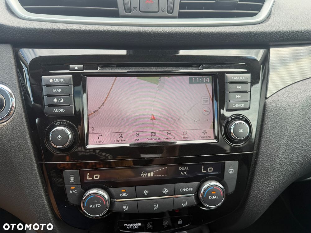 Nissan Qashqai 1.5 dCi DCT TEKNA - 25