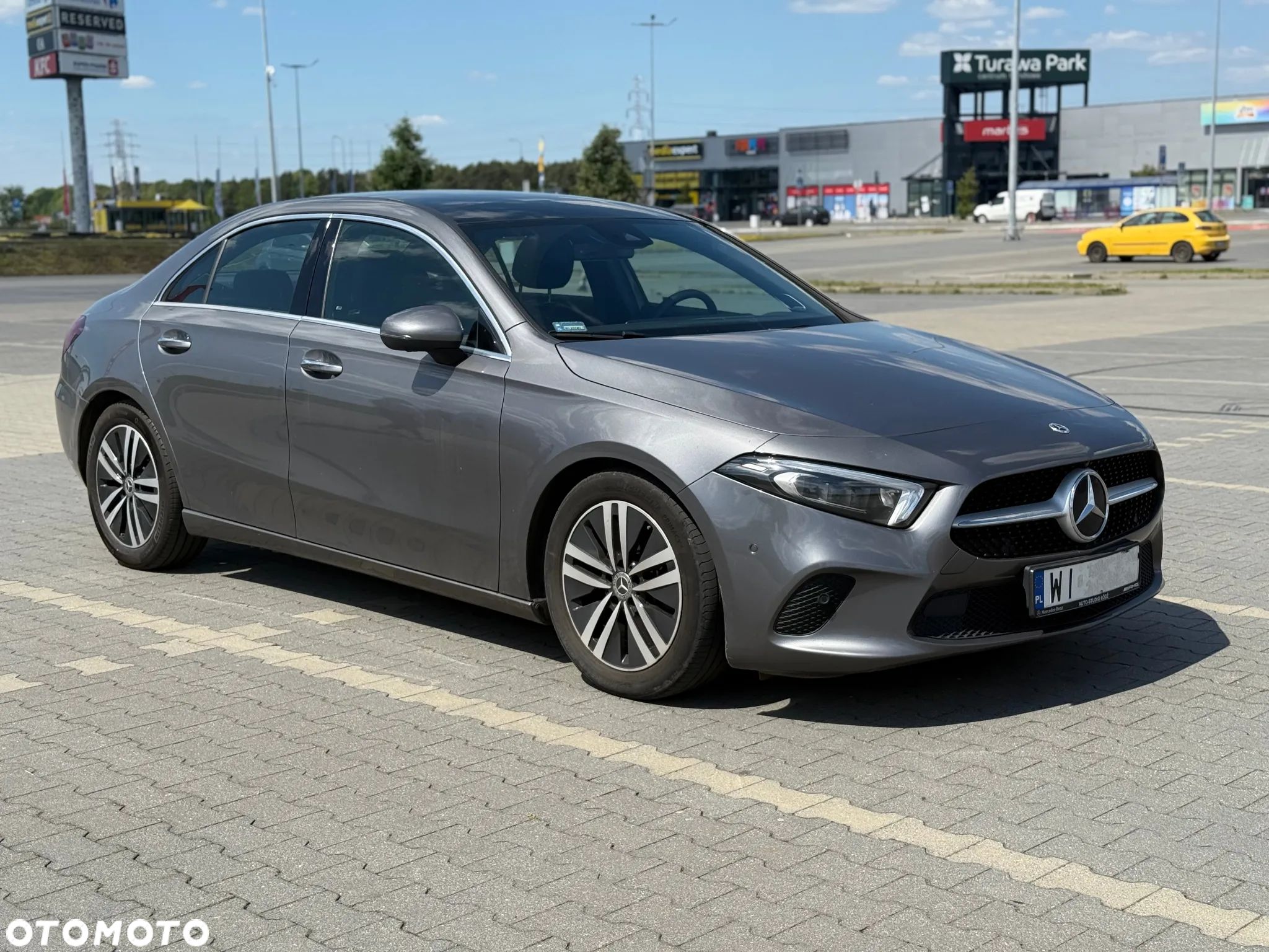 Mercedes-Benz Klasa A 180 Progressive 7G-DCT - 1