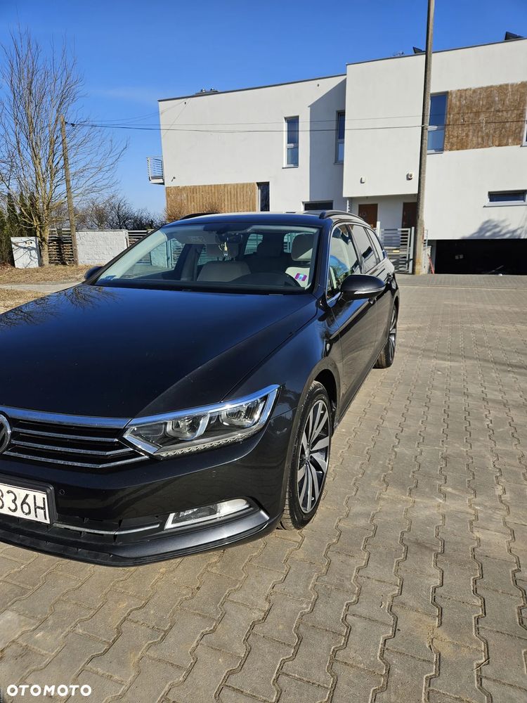 Volkswagen Passat - 8