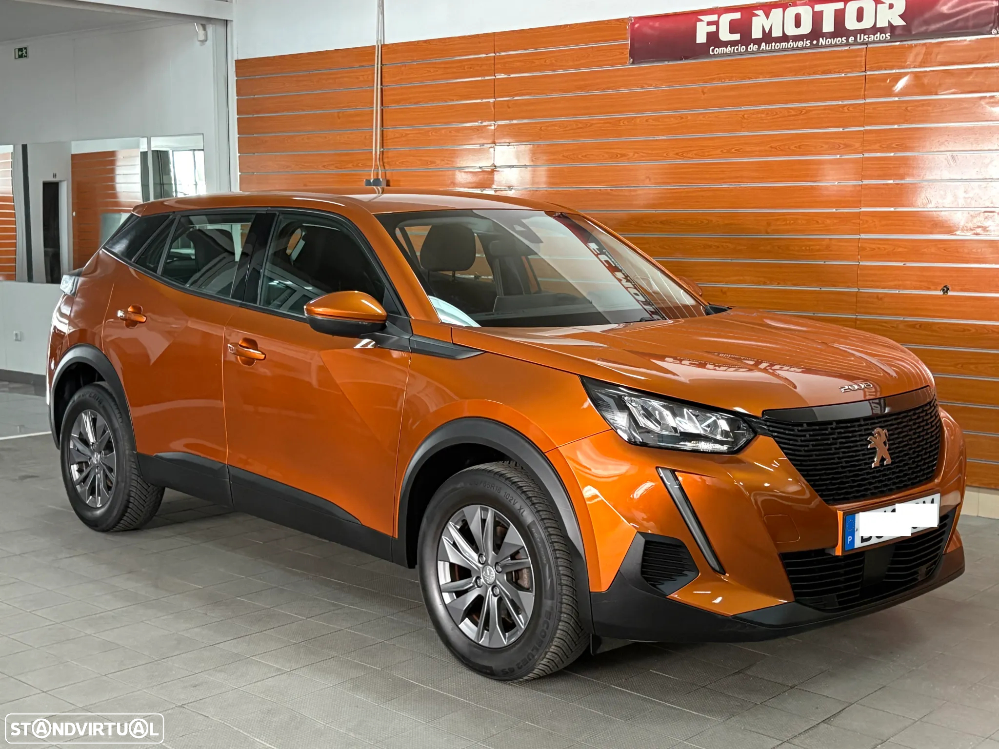 Peugeot 2008 PureTech 130 EAT8 Allure - 20