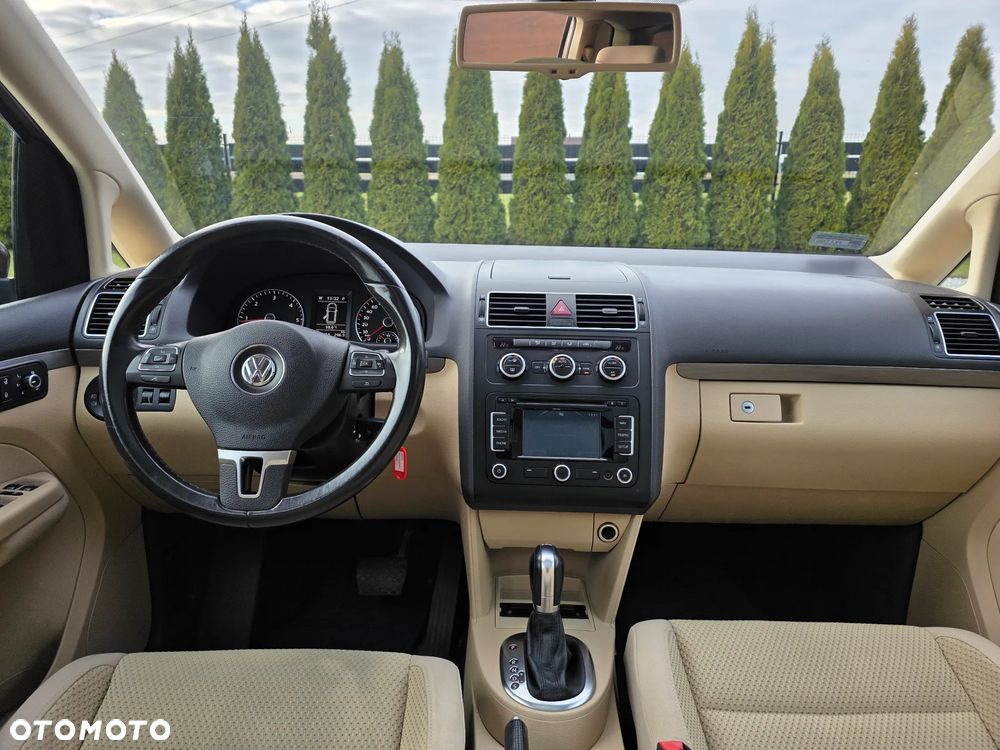 Volkswagen Touran 1.6 TDI DPF Highline DSG - 25