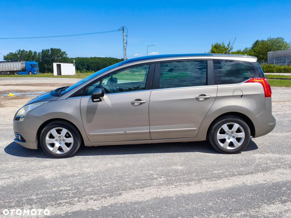 Peugeot 5008 1.6 Access 7os - 8