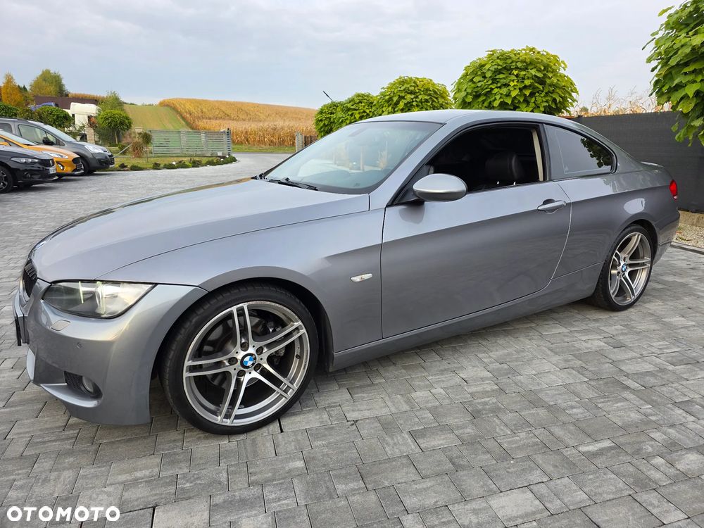 BMW Seria 3 325i - 18