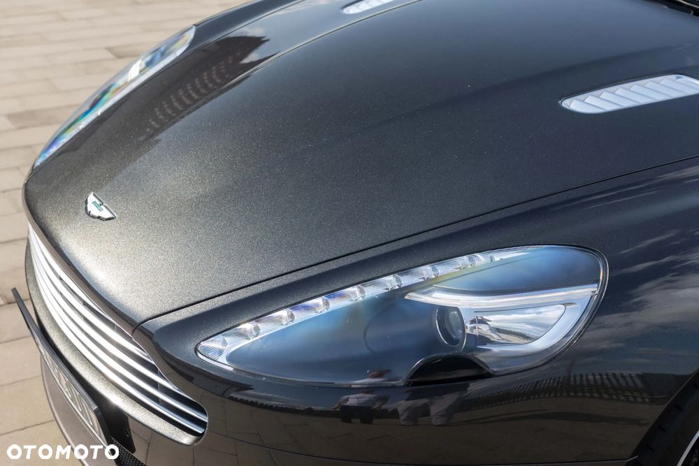 Aston Martin DB9 Touchtronic - 10