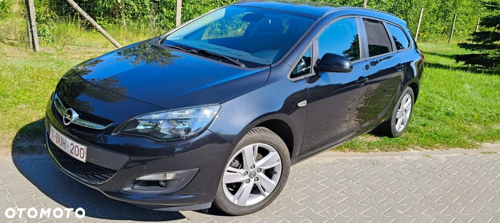 Opel Astra - 2