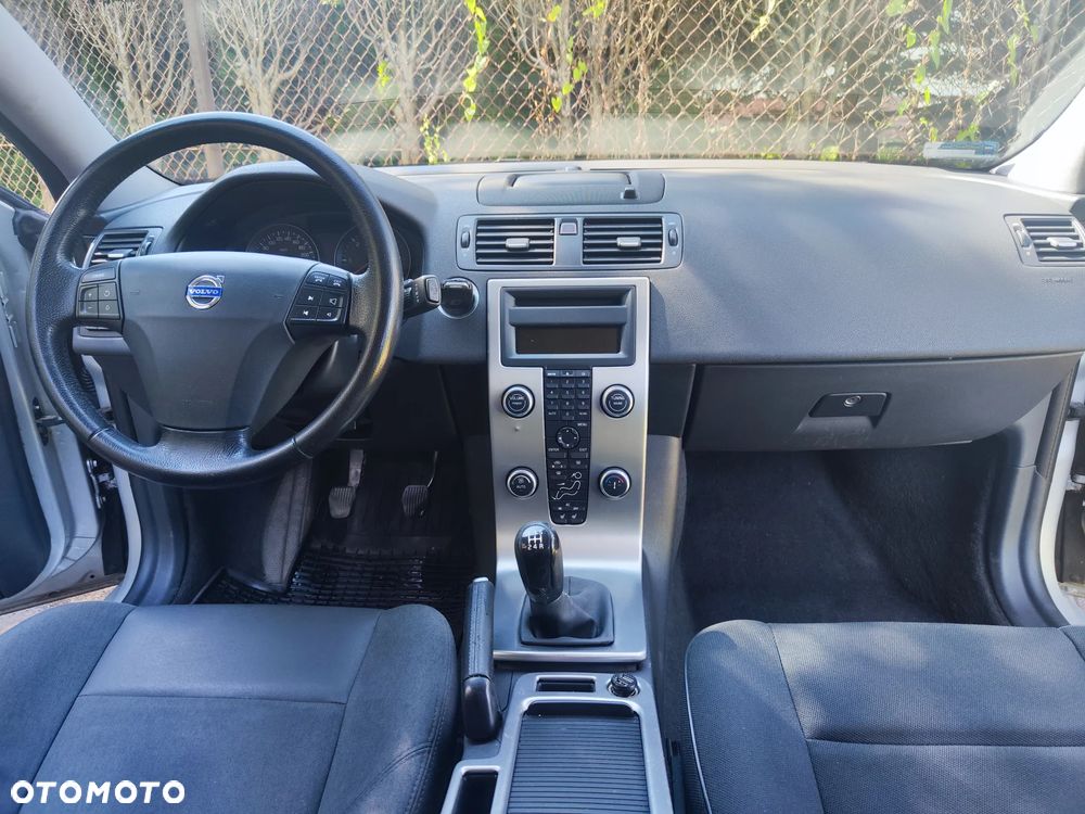 Volvo V50 1.6D - 9