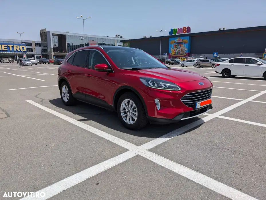 Ford Kuga - 3