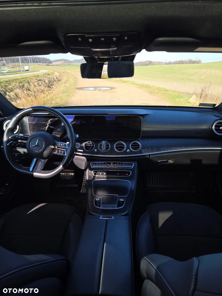 Mercedes-Benz Klasa E 220 d 4-Matic Avantgarde - 17