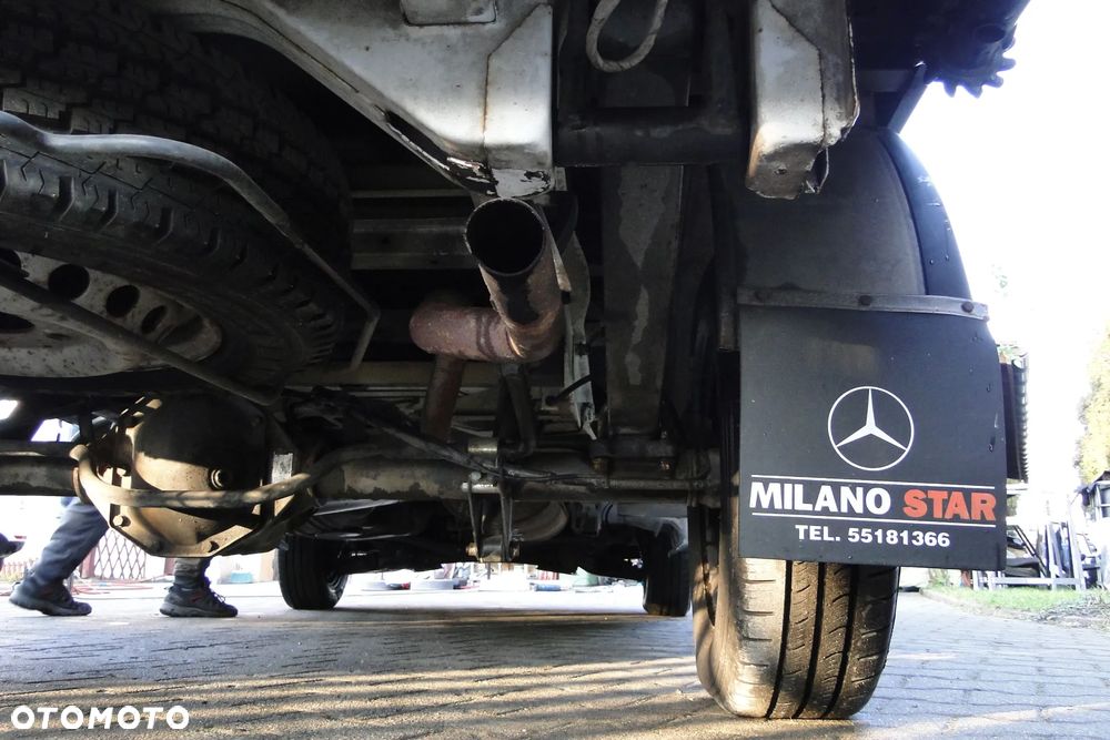 Mercedes-Benz Sprinter - 21