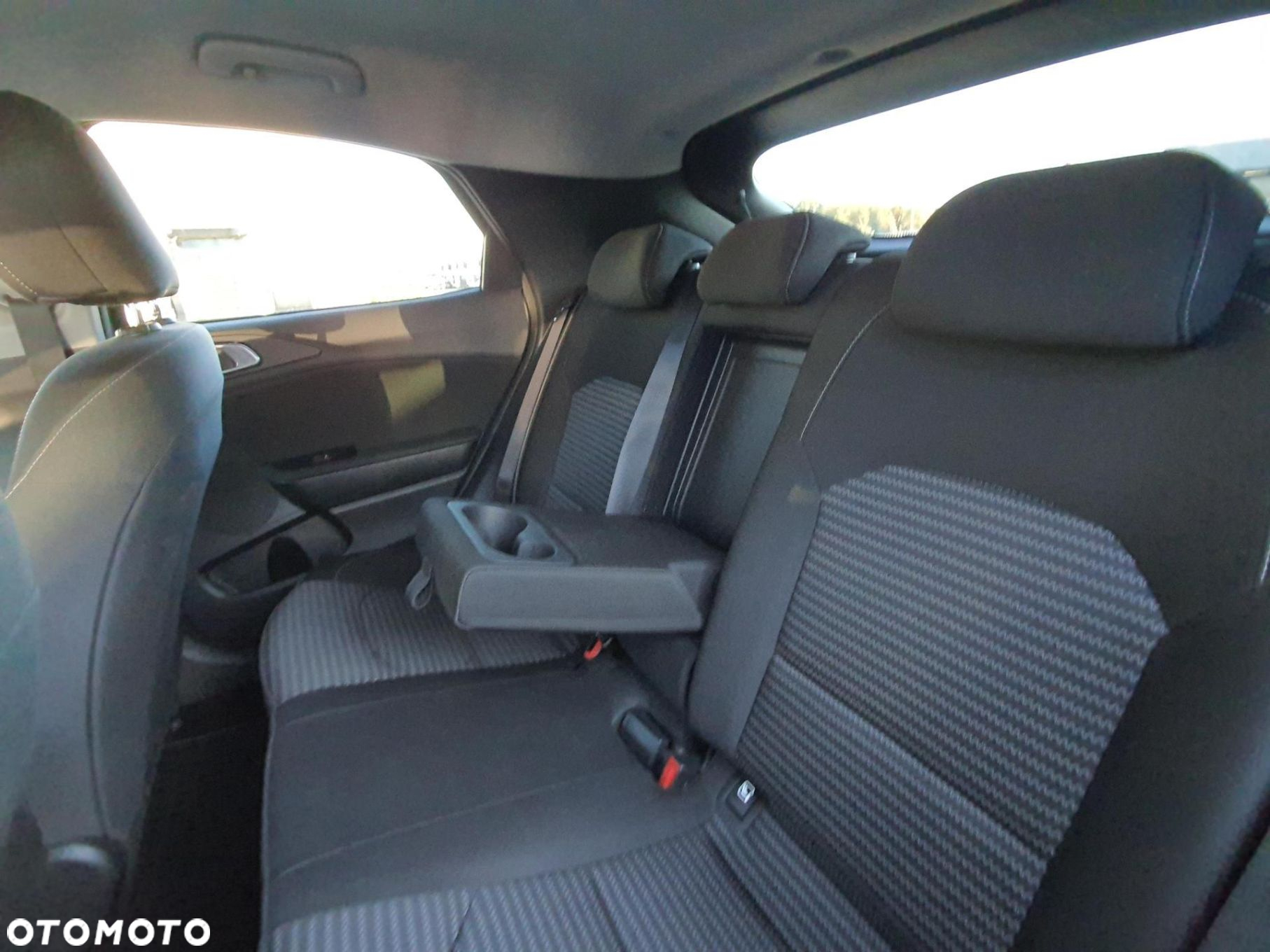 Kia XCeed - 16