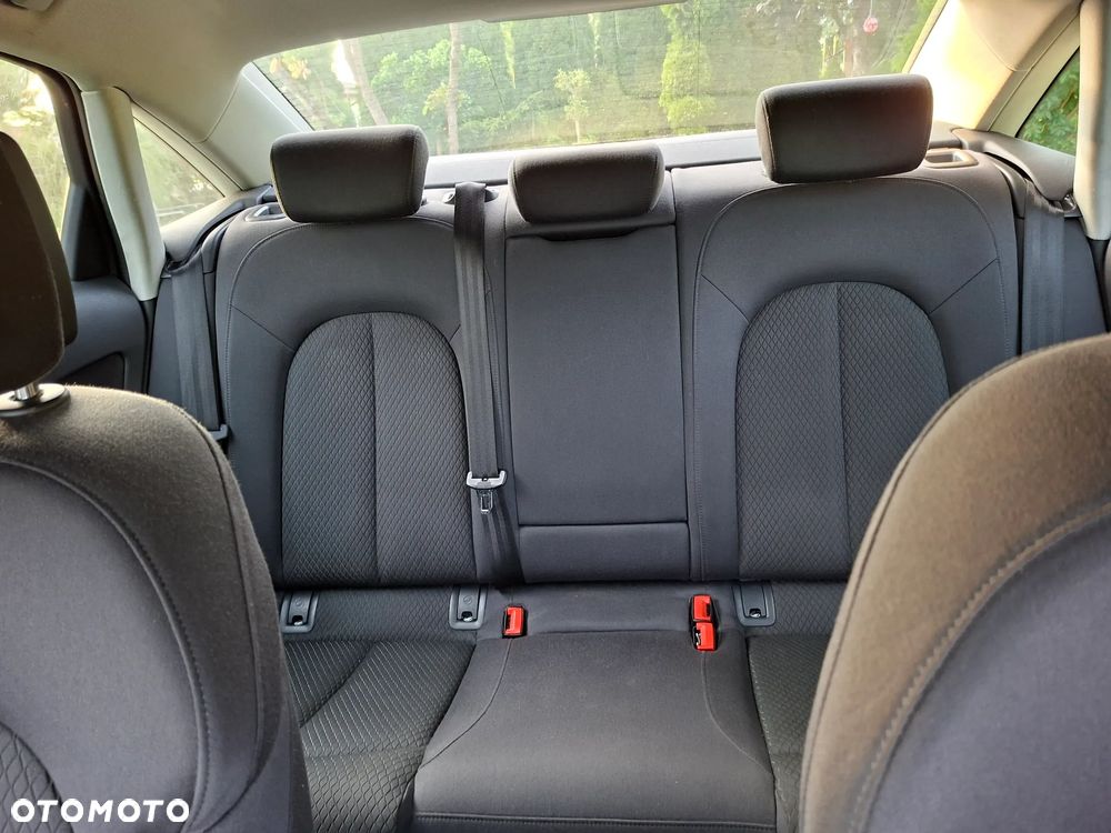 Audi A6 Limousine 2.0 TDI ultra S tronic - 12