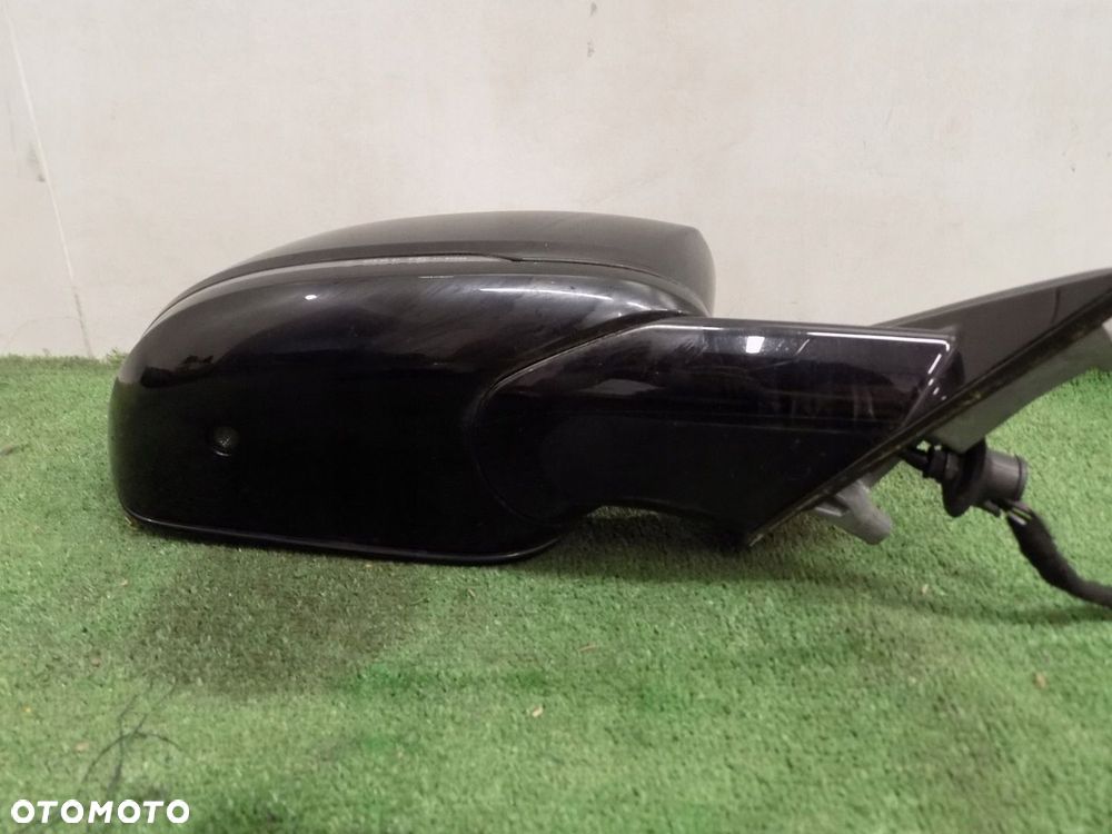 BMW U11 LUSTERKO PRAWE SHADOWLINE KAMERA ASYSTENT M35i 16PIN - 3